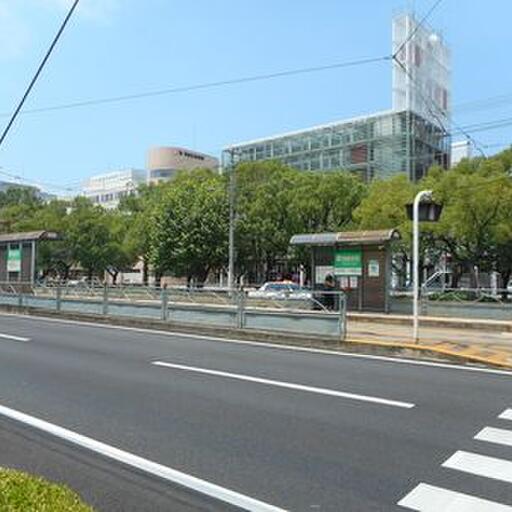 広島電鉄『西観音町』電停(路面電車の電停)|〒733-0037 広島県広島市西区西観音町3 広島電鉄『西観音町』電停(路面電車の電停)|〒733-0037 広島県広島市西区西観音町3