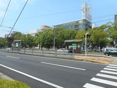 広島電鉄本線『西観音町』電停（路面電車電停）｜〒733-0037 広島県広島市西区西観音町３